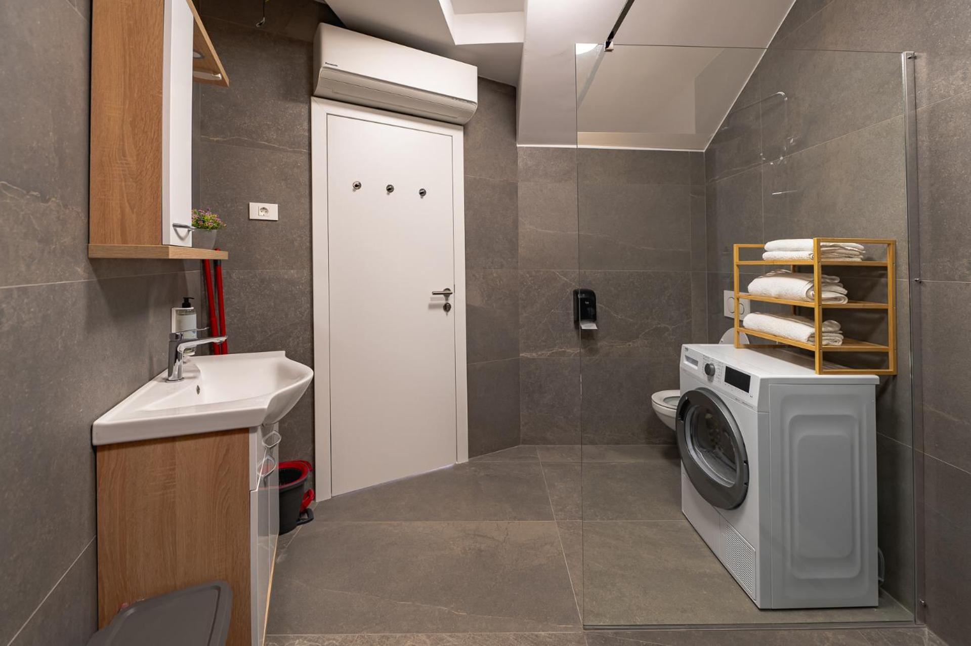 Apartments Luxury Ad Jesenice Dış mekan fotoğraf
