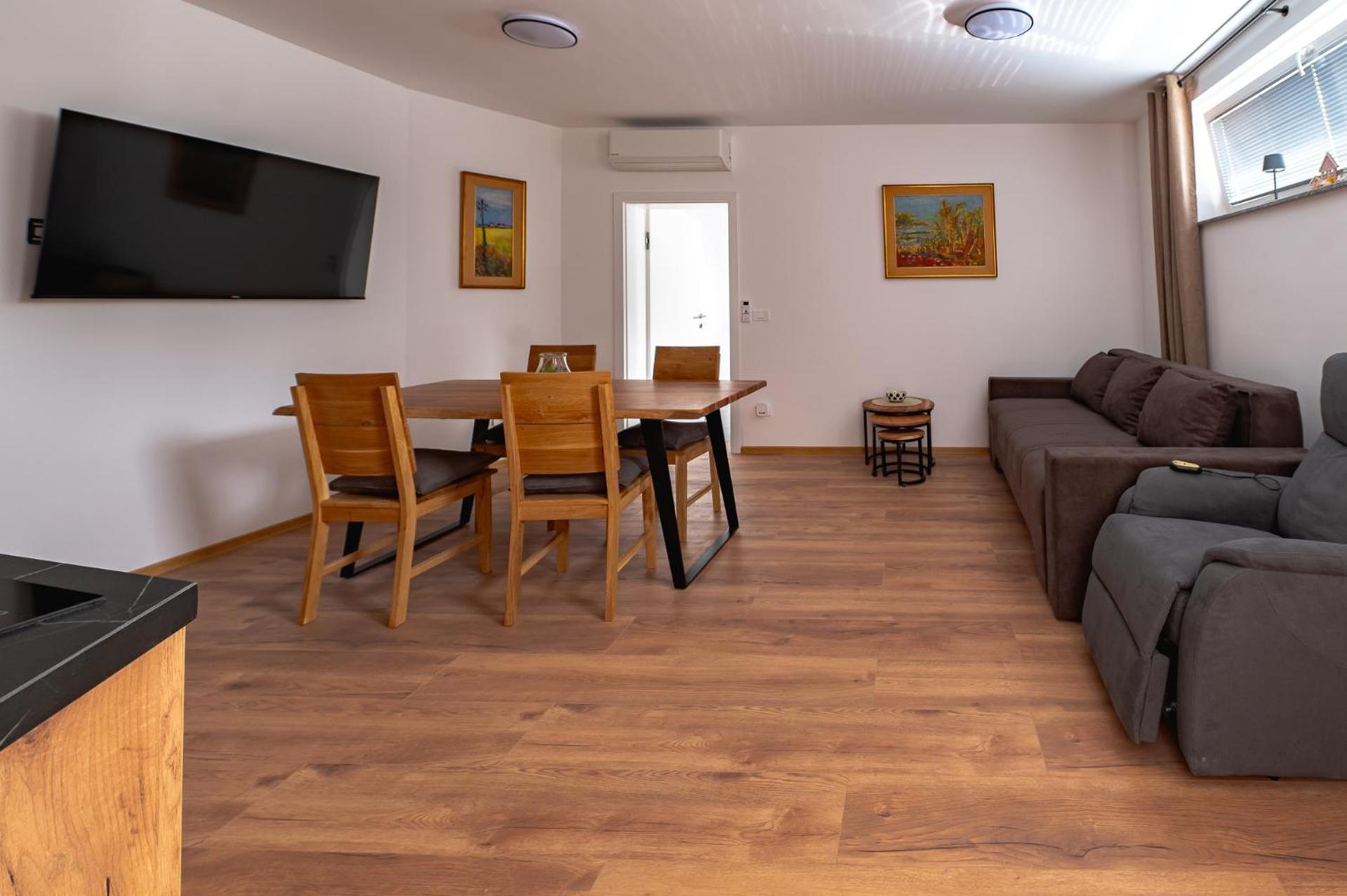 Apartments Luxury Ad Jesenice Dış mekan fotoğraf